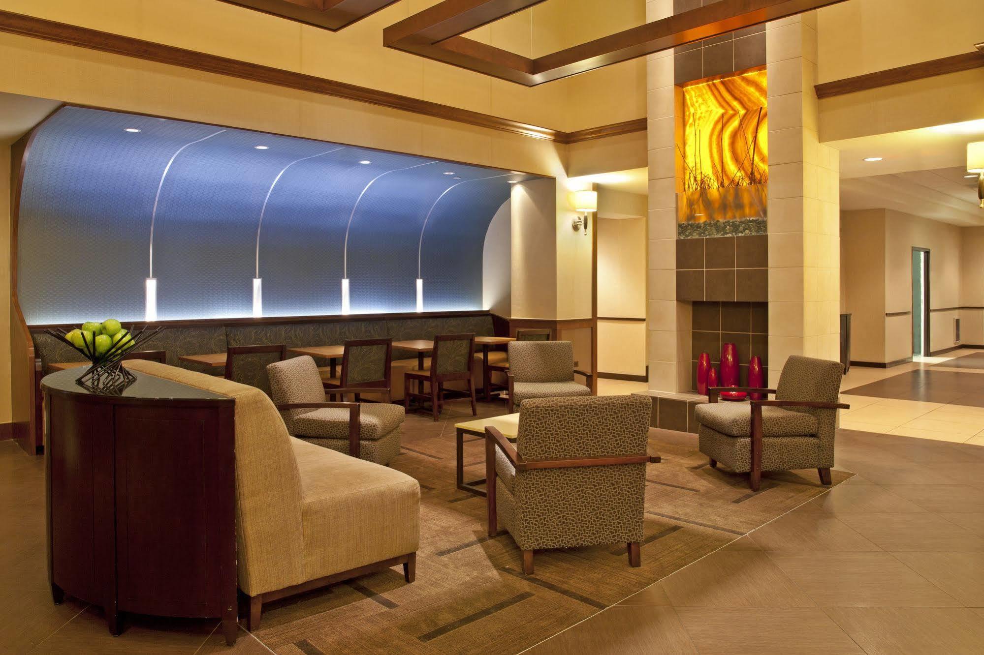Hyatt Place Chicago - Lombard/Oak Brook Bagian luar foto